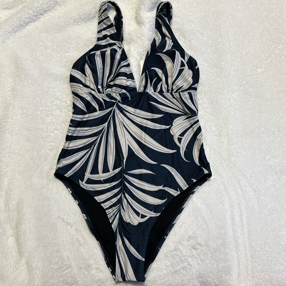 Cupshe One Piece Swimsuit